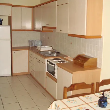 Aloni Aparthotel