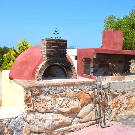 Aloni Aparthotel Chorafakia
